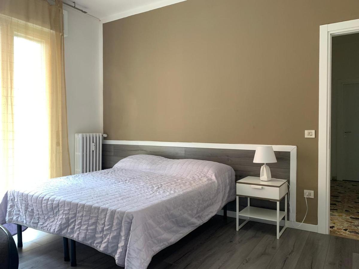 La Suite Dell' Arco Парма Экстерьер фото